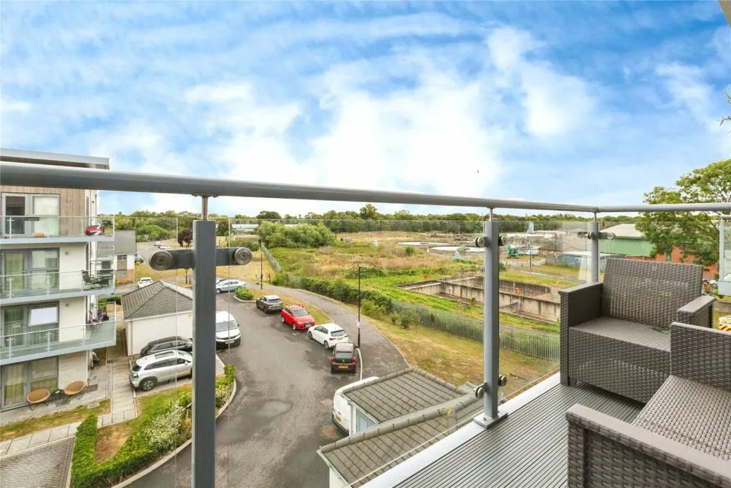 2 bed Apartment