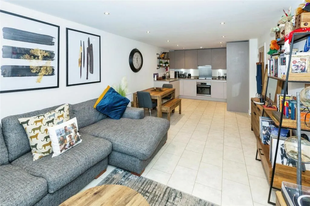 2 bed Apartment