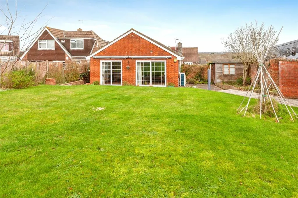 3 bed Detached Bungalow