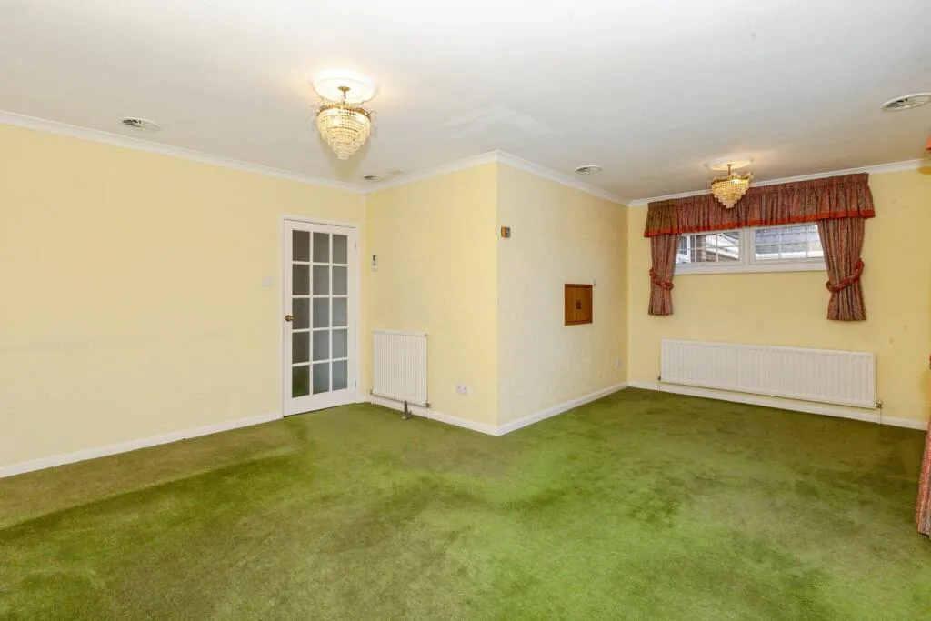 3 bed Detached Bungalow