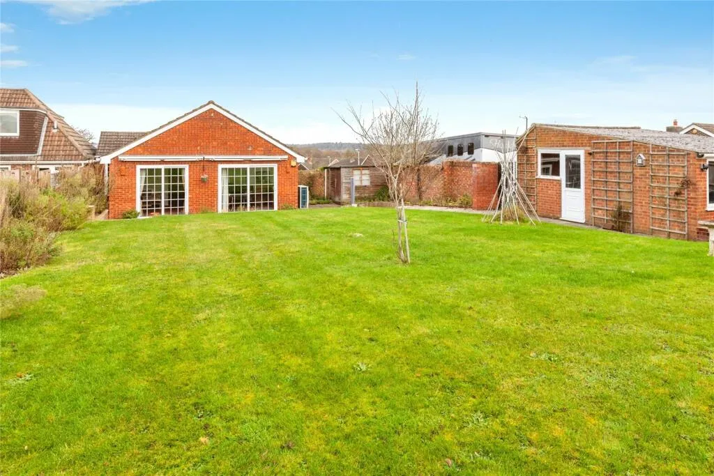3 bed Detached Bungalow