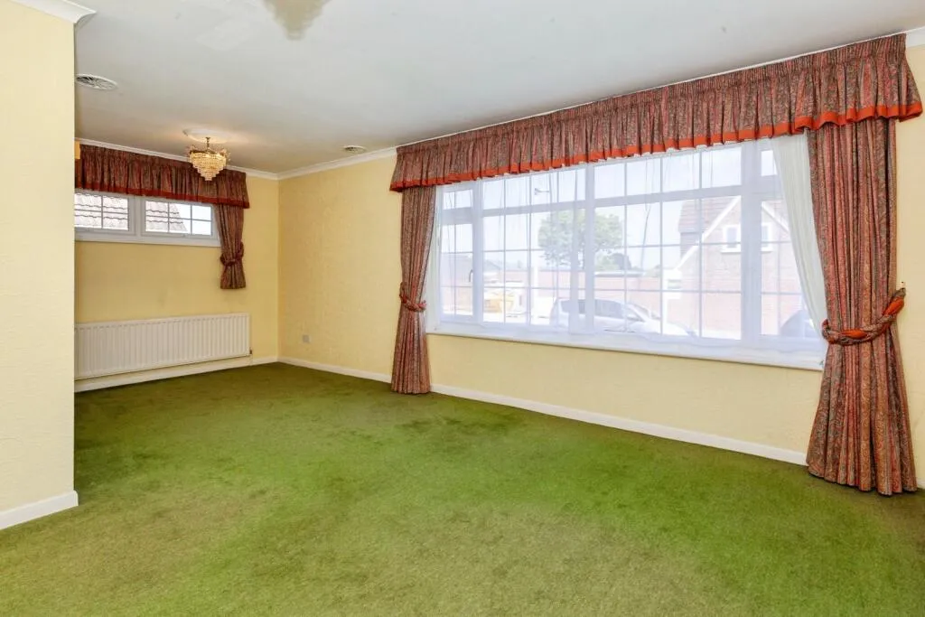 3 bed Detached Bungalow
