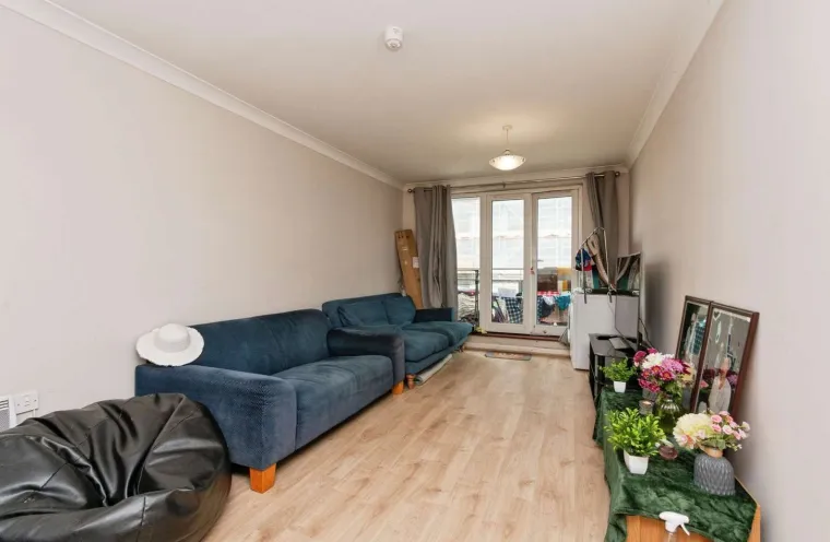 2 bed Apartment
