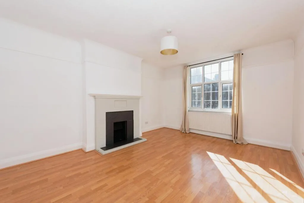 2 bed Apartment