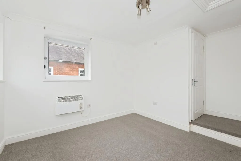 1 bed Apartment