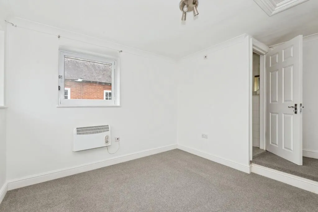 1 bed Apartment