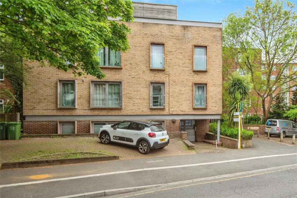 1 bed Apartment