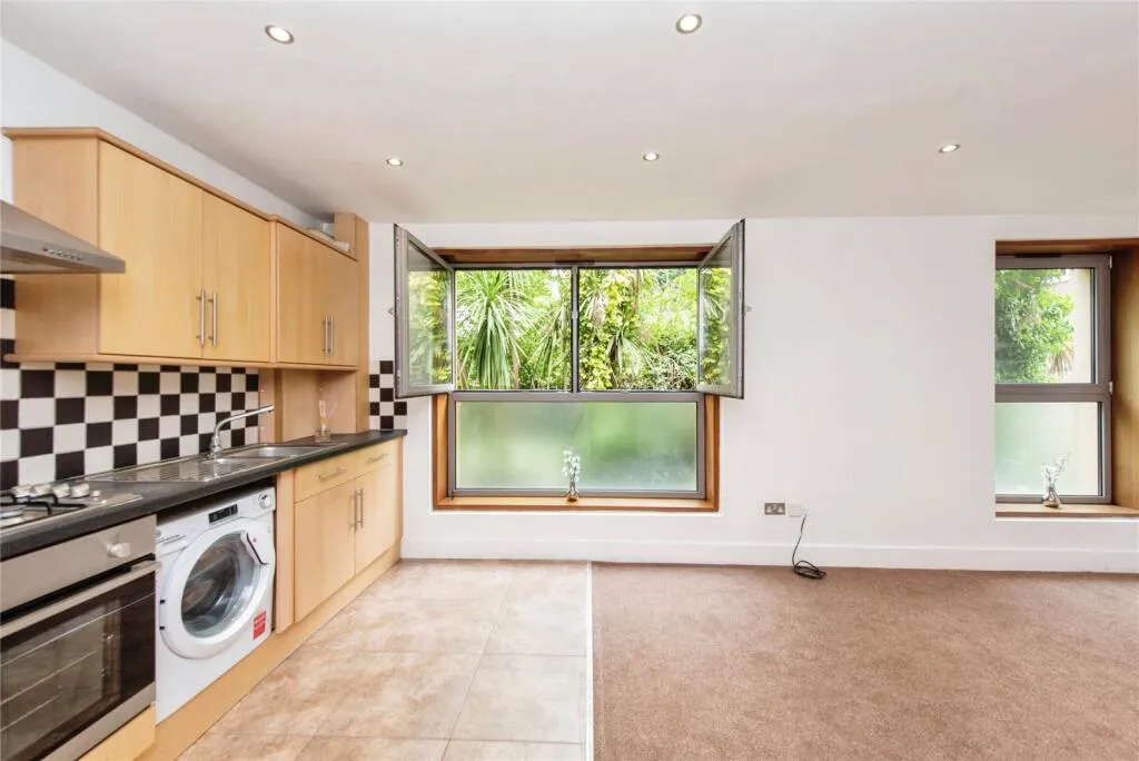 1 bed Apartment