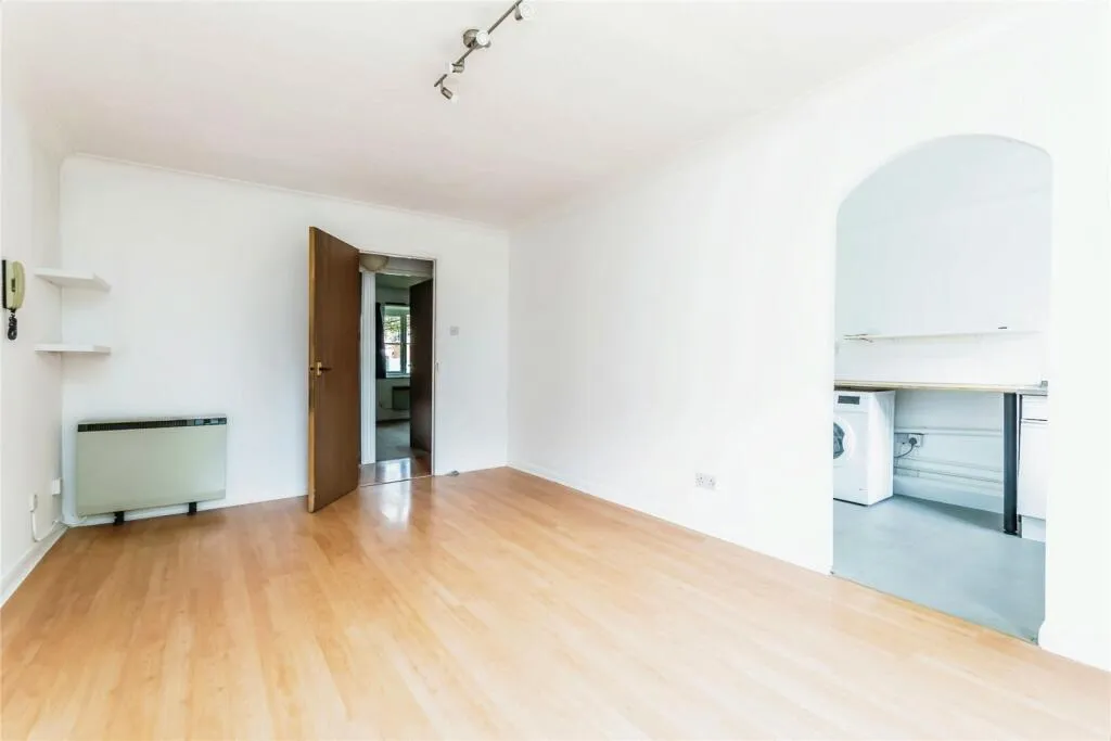 2 bed Apartment