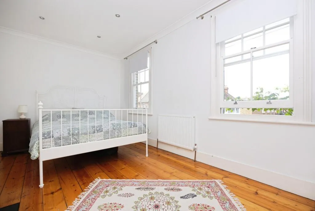 2 bed Terraced