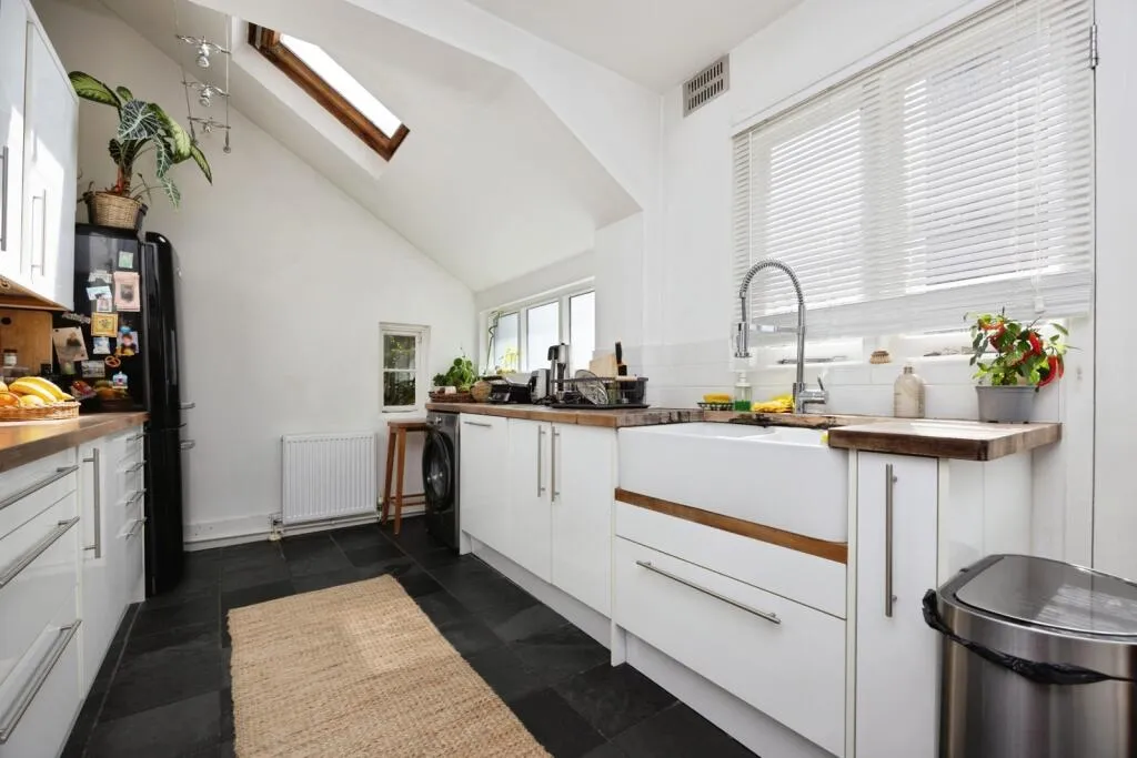 2 bed Terraced
