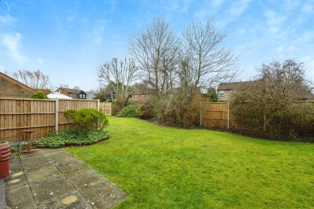 2 bed Semi-Detached Bungalow