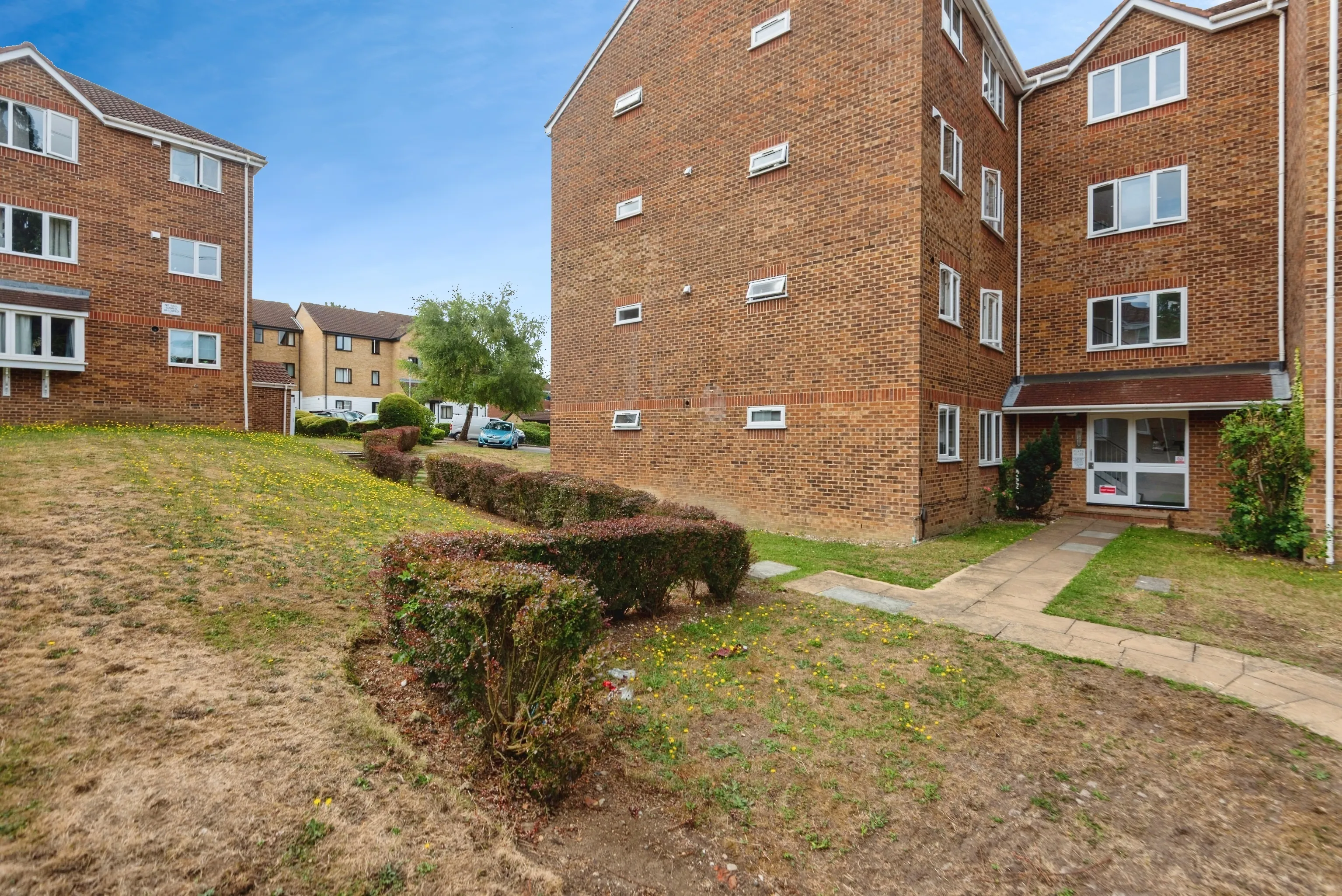1 bed Apartment
