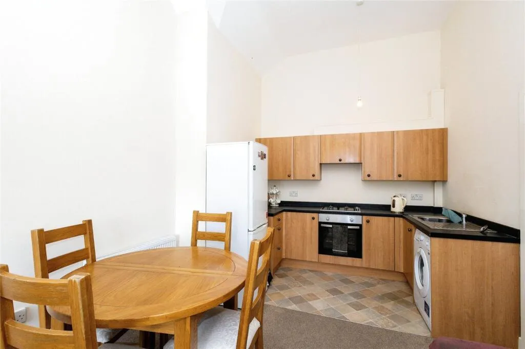 2 bed Apartment