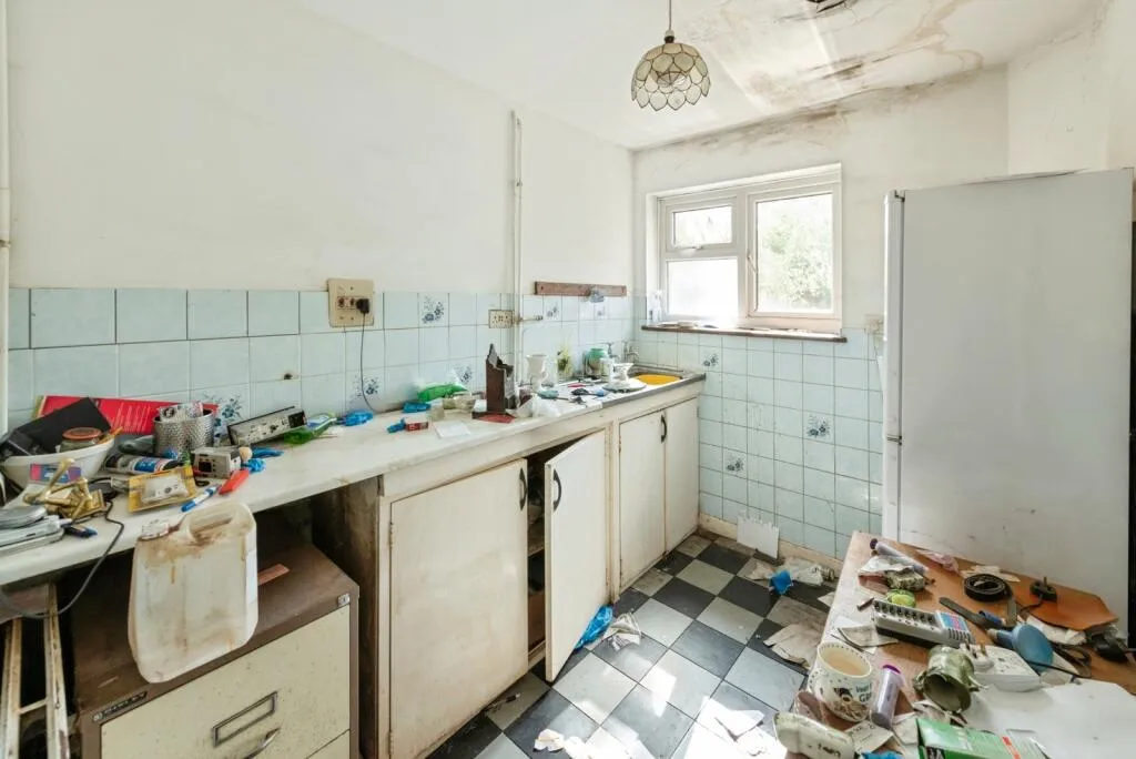 5 bed Detached