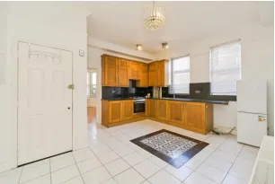 1 bed Ground Flat