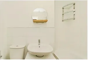 1 bed Ground Flat