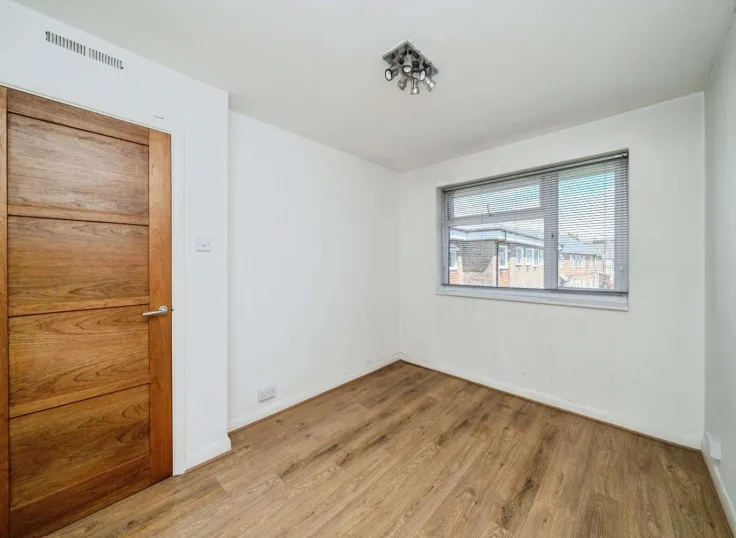 2 bed Apartment