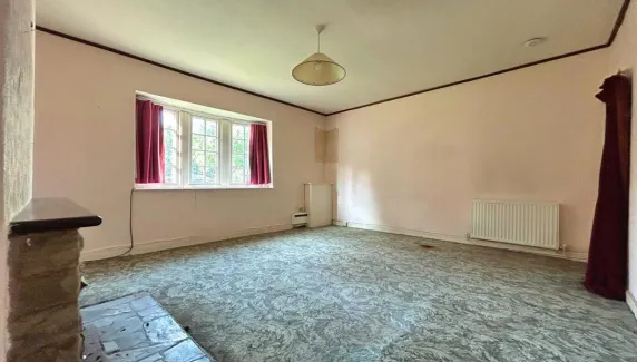2 bed Semi-Detached
