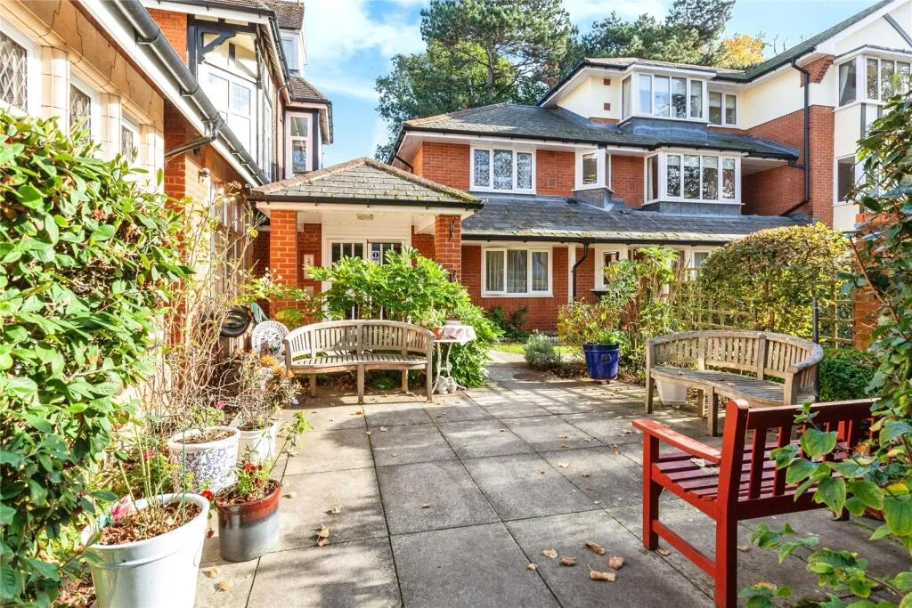 1 bed Retirement Property