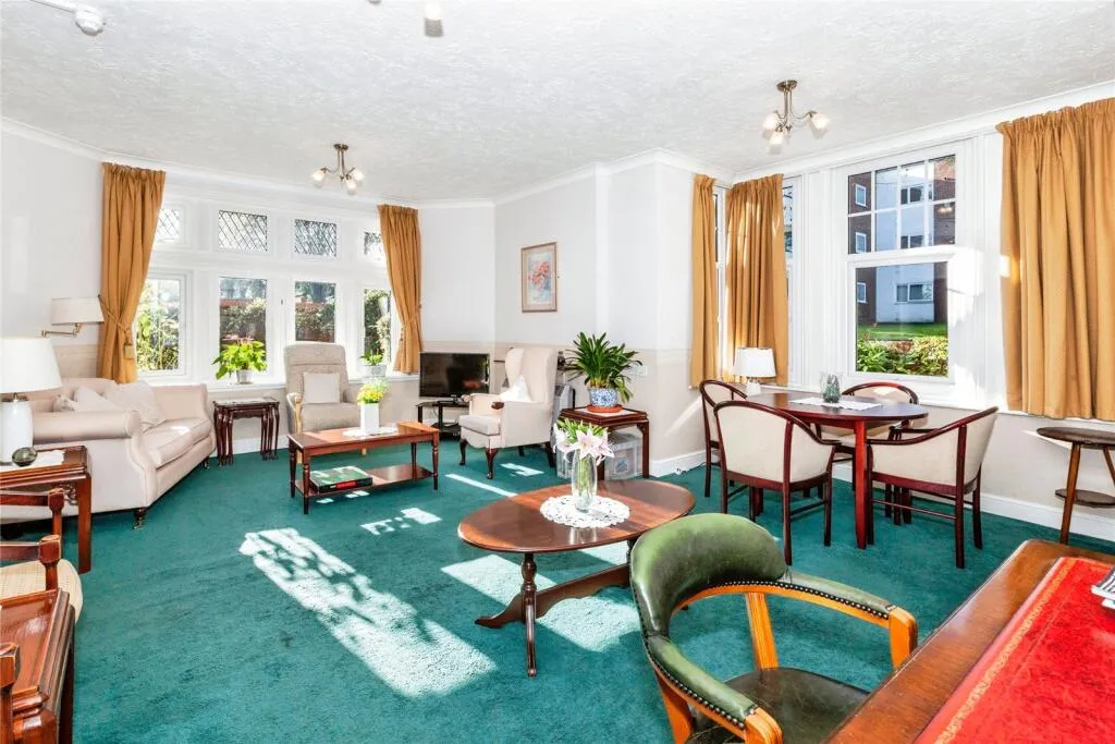 1 bed Retirement Property