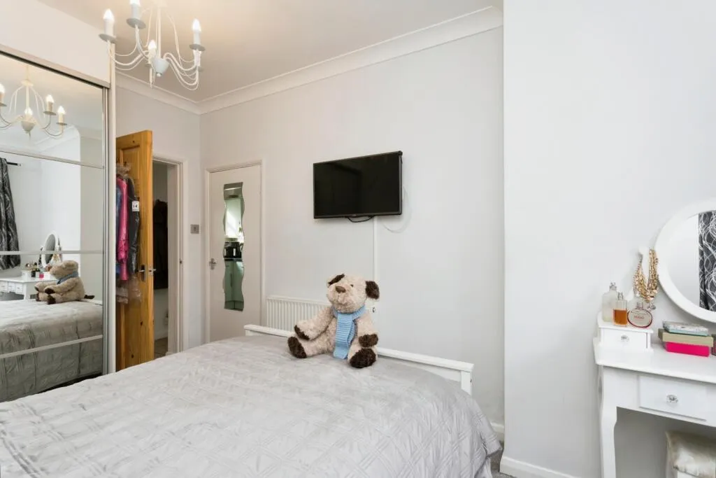 1 bed Ground Maisonette