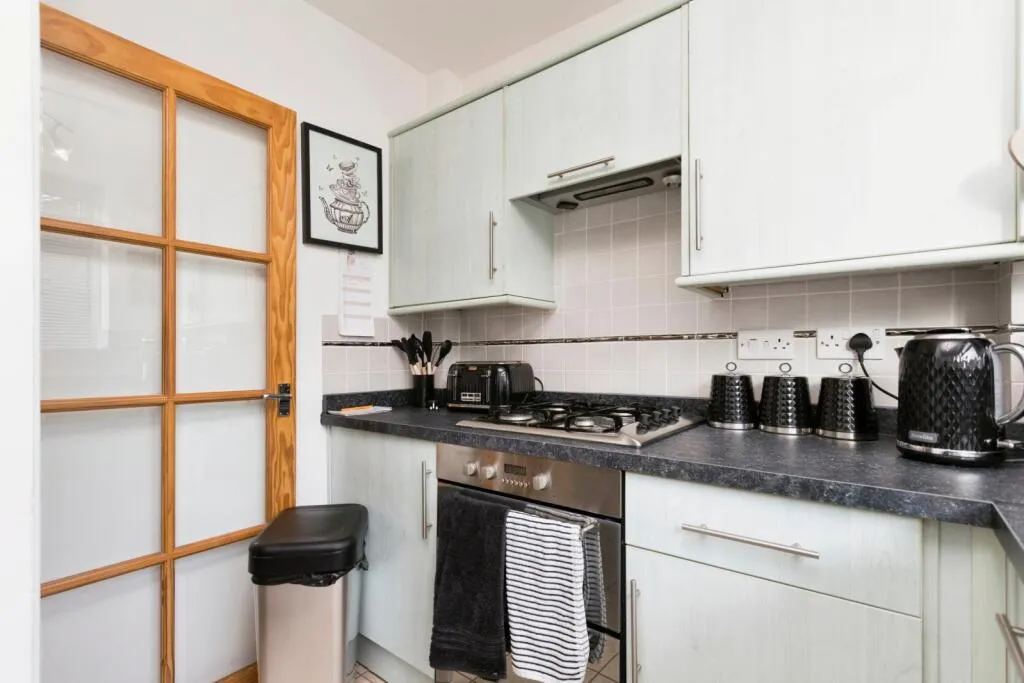 1 bed Ground Maisonette