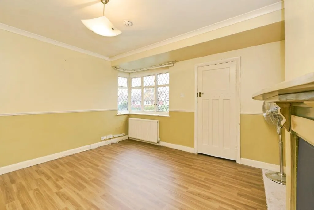 2 bed Maisonette