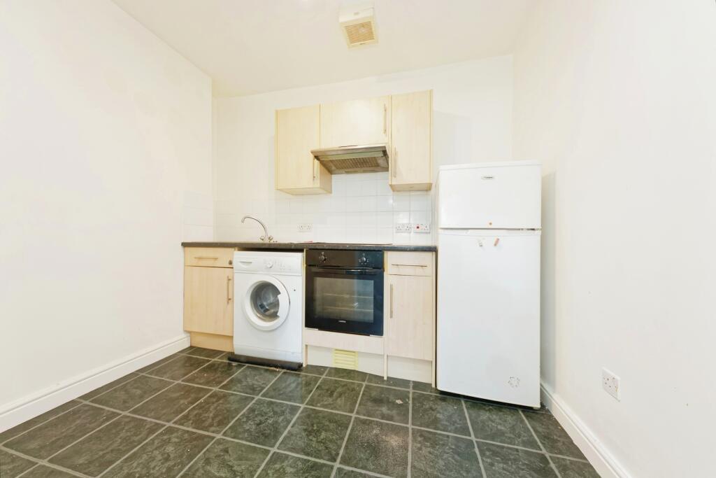 2 bed Apartment
