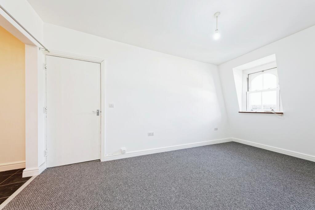 2 bed Apartment