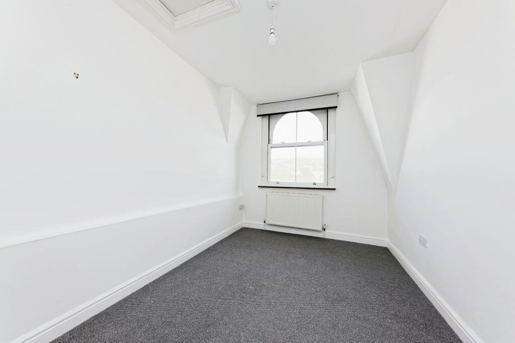 2 bed Apartment