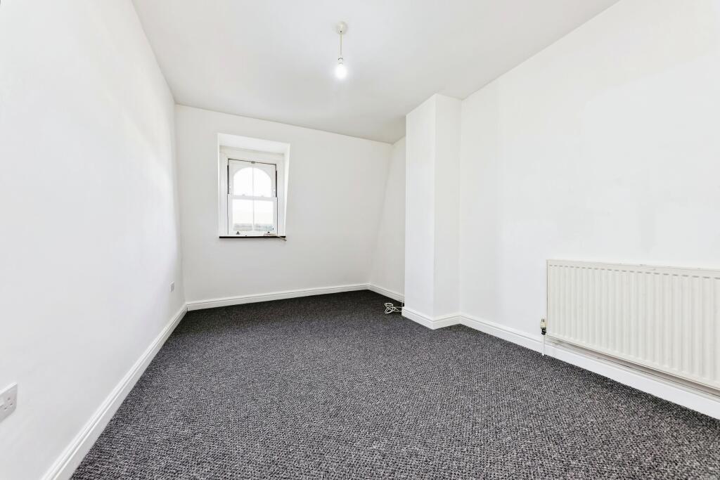 2 bed Apartment