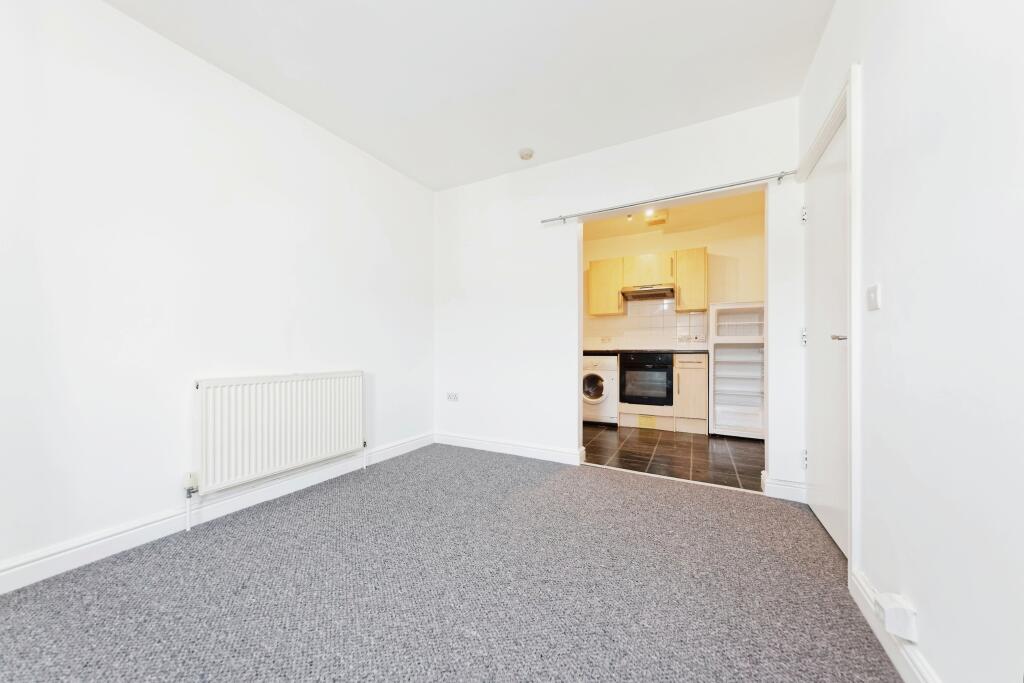 2 bed Apartment