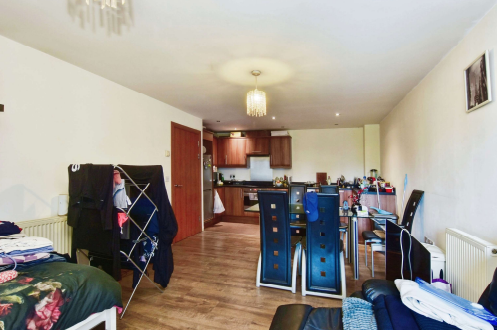 2 bed Apartment