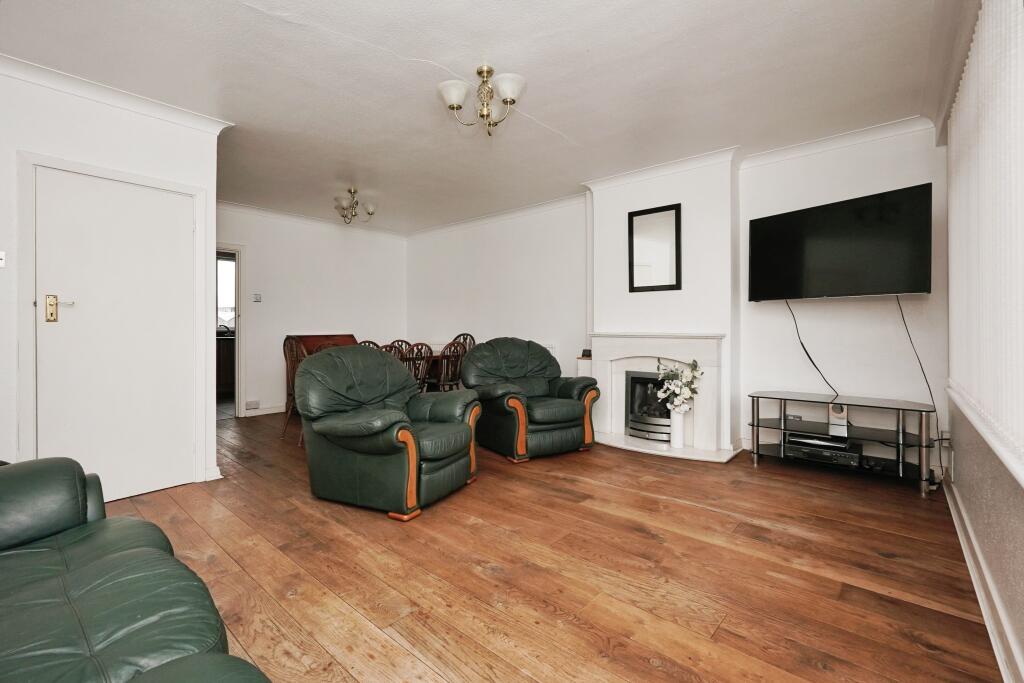 3 bed Duplex