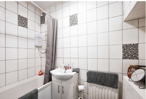 2 bed End of Terrace