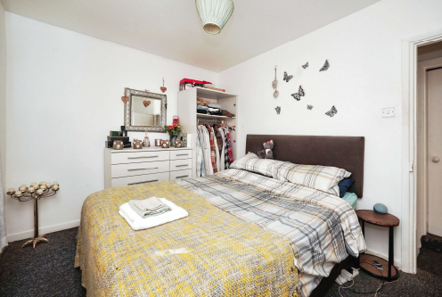 2 bed End of Terrace