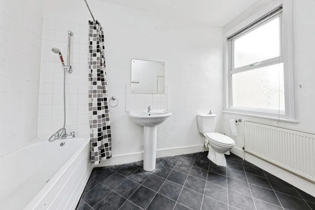 2 bed Terraced