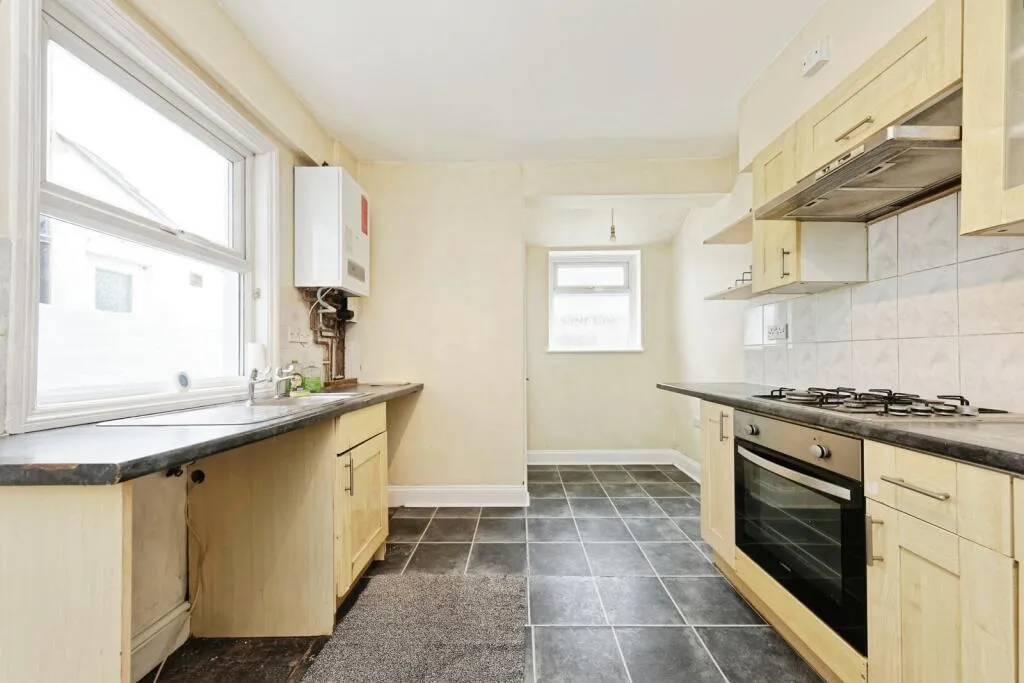 2 bed Terraced