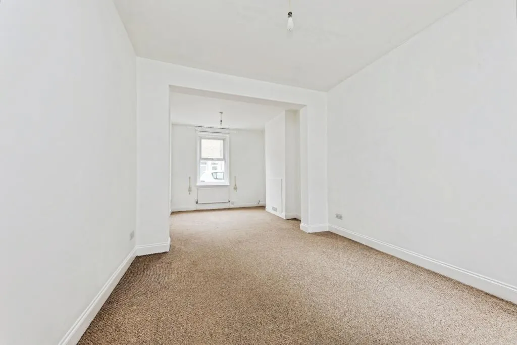 2 bed Terraced