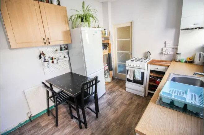BRISTOL, Avon, BS7 8RN - Online Auctions