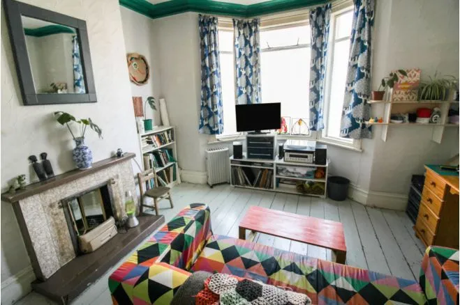 BRISTOL, Avon, BS7 8RN - Online Auctions
