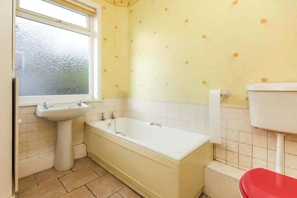 Ridgeway, Ambergate, BELPER, Derbyshire, DE56 2JP - Online Auctions