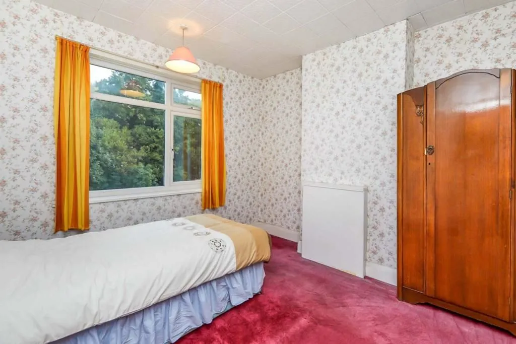 Ridgeway, Ambergate, BELPER, Derbyshire, DE56 2JP - Online Auctions