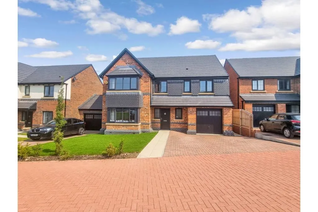 SUNDERLAND, Tyne and Wear, SR3 2DD - Online Auctions