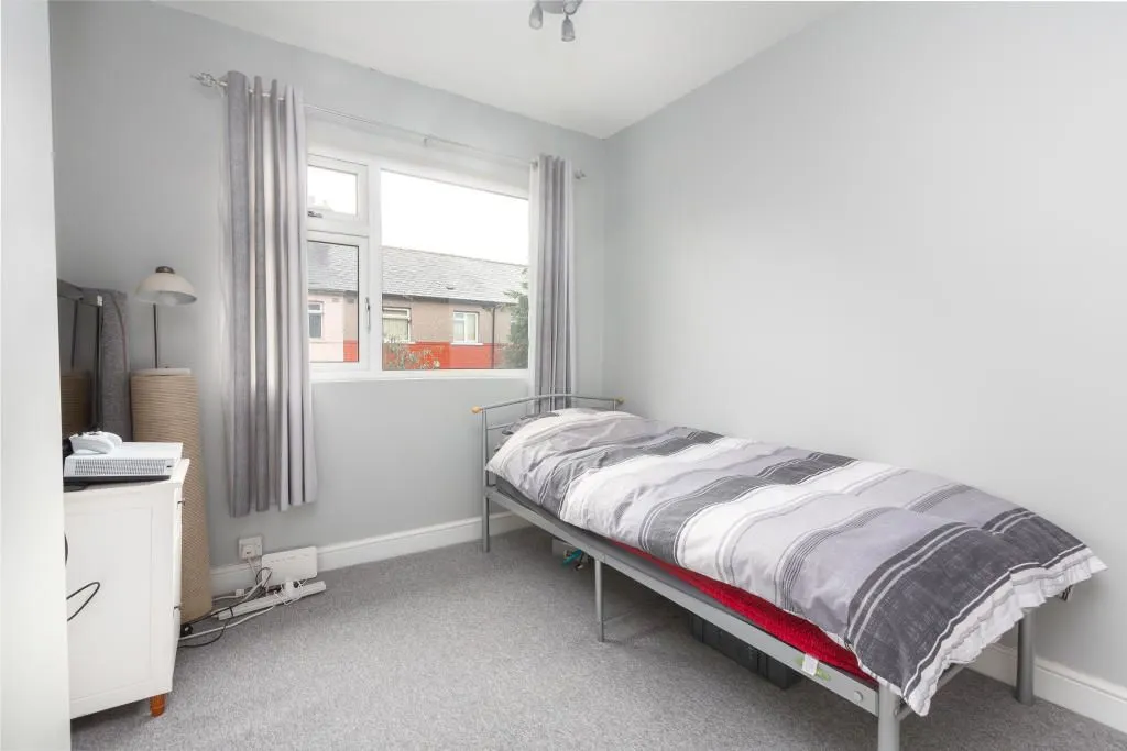 HALIFAX, West Yorkshire, HX3 9DR - Online Properties