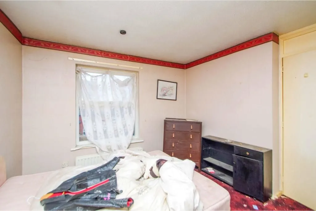 Eastwood, NOTTINGHAM, Nottinghamshire, NG16 3AY - Online Auctions