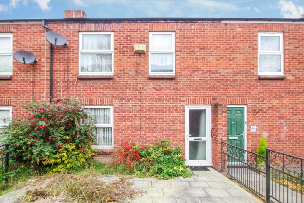 Eastwood, NOTTINGHAM, Nottinghamshire, NG16 3AY - Online Auctions