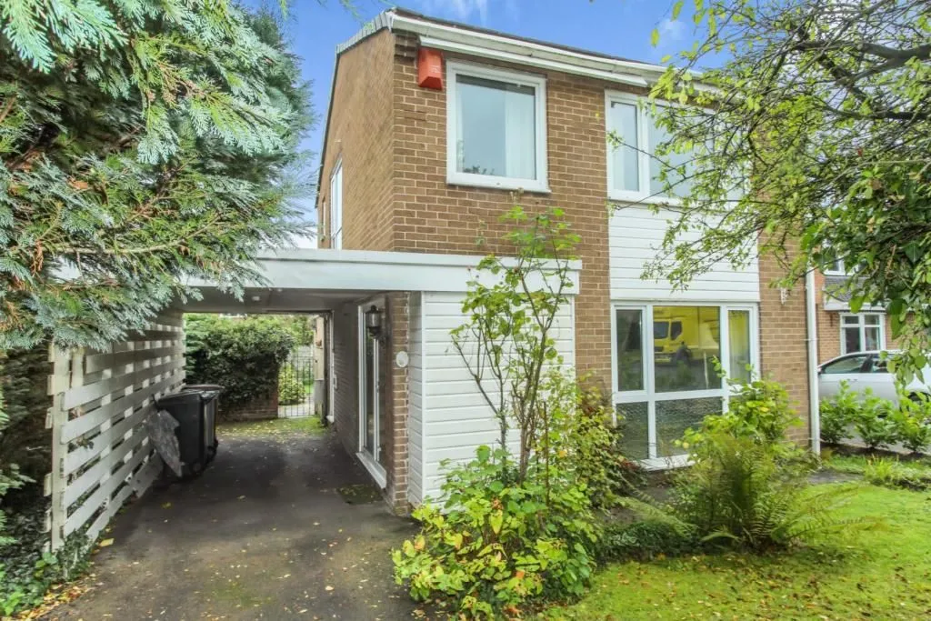 Goostrey, CREWE, Cheshire, CW4 8JF - Online Auctions