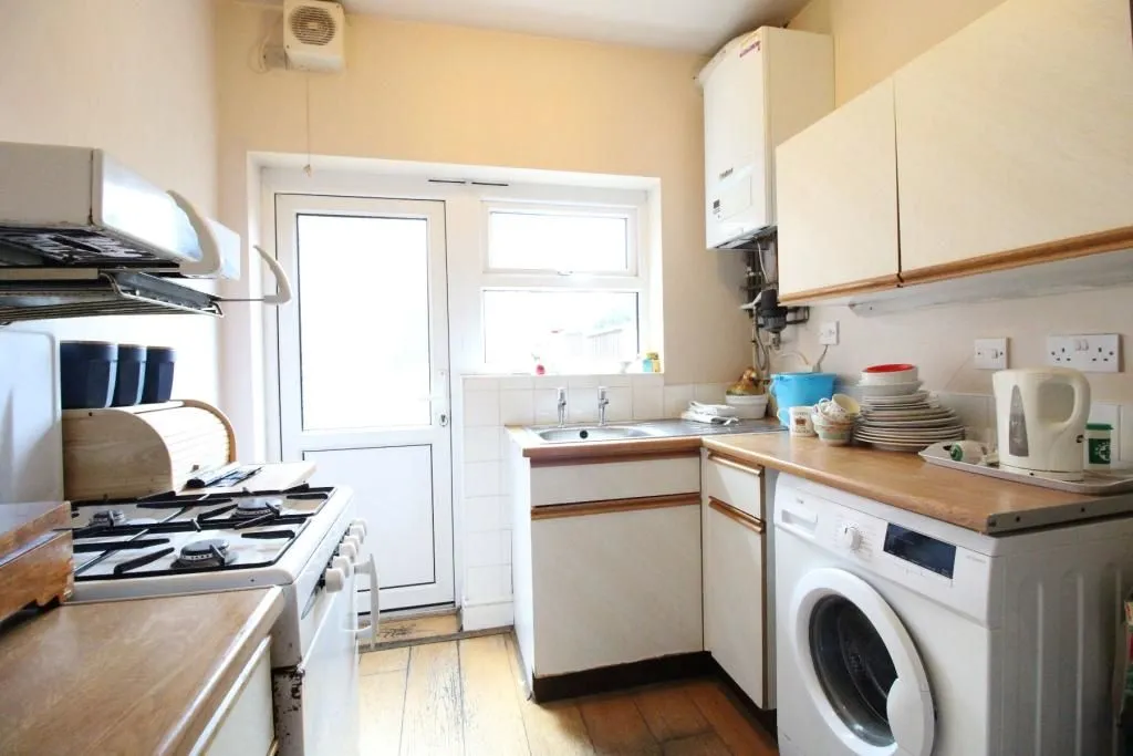 Sparkhill, BIRMINGHAM, West Midlands, B11 4NE - Online Auctions
